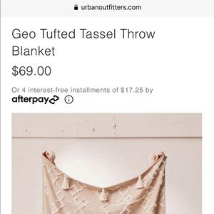 NWOT Urban Outfitters Geo Tufted Tassel Throw